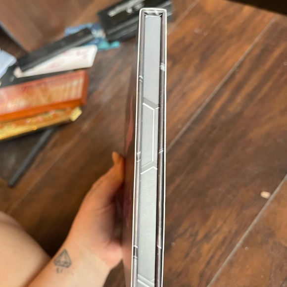 Barbarella eyeshadow palette - Picture 3 of 7